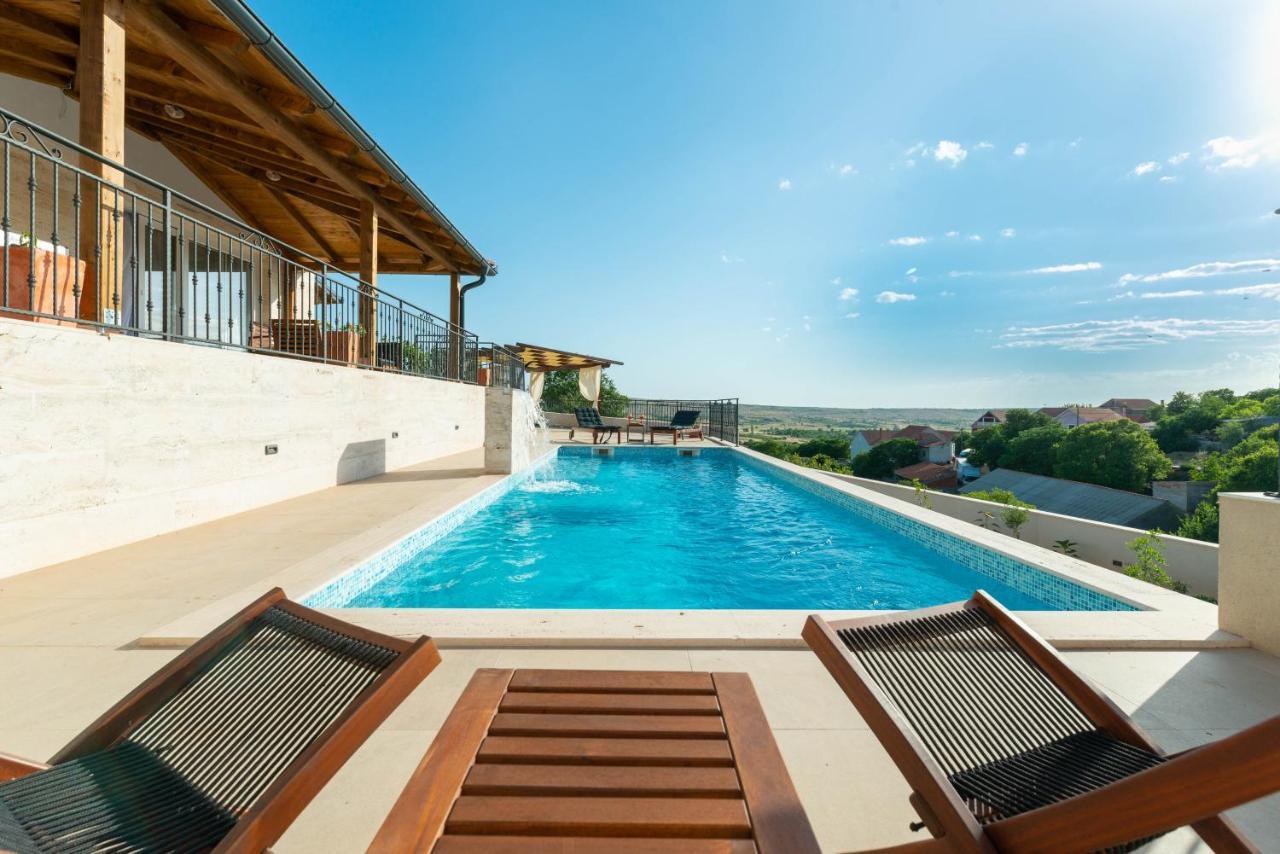 Modern Rustic Villa Kate Benkovac Kültér fotó