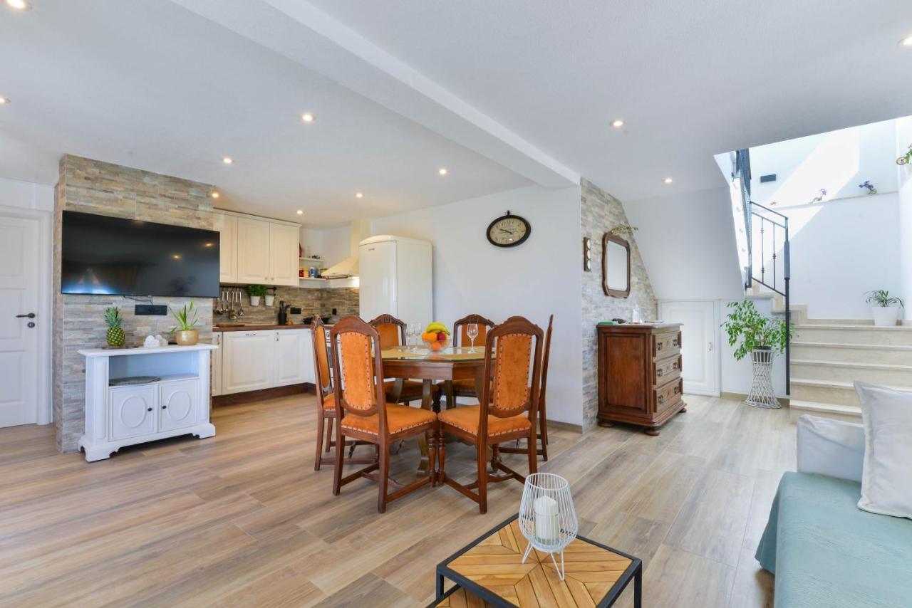 Modern Rustic Villa Kate Benkovac Kültér fotó