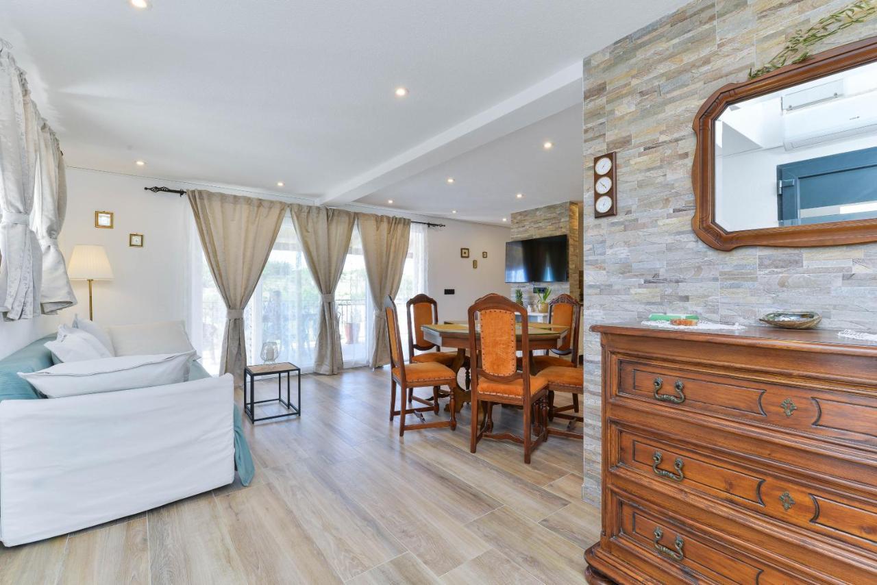 Modern Rustic Villa Kate Benkovac Kültér fotó